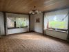 Einfaches Wohnhaus in landschaftlich ansprechender Lage bei Syke - Wohnzimmer Erdgeschoss