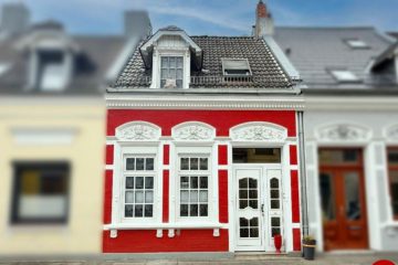 Klein, fein, mein – Liebevolles Kleinod mit Dachterrasse… in Walle!, 28217 Bremen, Reihenhaus