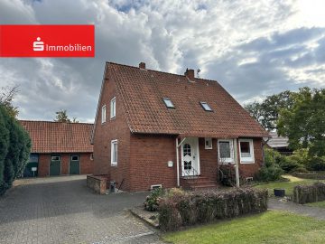 Solides Zweifamilienhaus mit Nebengebäude und zusätzlichem Bauplatz, 27327 Martfeld, Zweifamilienhaus