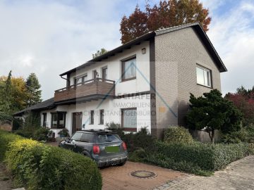 Besonderes Einfamilienhaus mit großem Garten in zentraler Lage, 27239 Twistringen, Einfamilienhaus