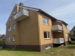 Gemütliche 2-Zimmer-Wohnung in ruhiger Wohngegend - Außenansicht hinten