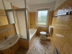 Gemütliche 2-Zimmer-Wohnung in ruhiger Wohngegend - Bad