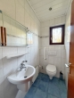 Großzügiges EFH mit Pool & Garten in Alt-Stuhr - Gäste-WC