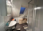 Langjährig vermietete Maisonettewohnung in ruhiger Lage - Badezimmer...