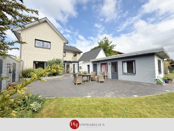 Wohnen mit Gartenidylle und vielen Optionen, 28816 Stuhr, Einfamilienhaus