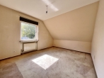 Wohnen, spielen und gestalten – Reihenendhaus mit Garage! - Schlafzimmer 2, DG