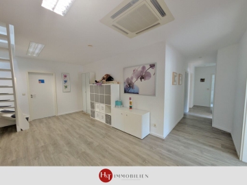 Großzügige Büroetage in zentraler Lage!, 28816 Stuhr, Bürohaus