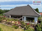 Komfortabler Walmdachbungalow mit Sauna in attraktiver Wohnlage - Komfortabler Bungalow