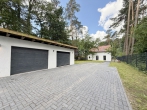 DHH mit Wohnküche, Kamin und Doppelgarage - Doppelgarage