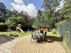DHH mit Wohnküche, Kamin und Doppelgarage - Terrasse