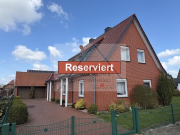 Freistehendes Einfamilienhaus mit Einliegerwohnung zu verkaufen, 27211 Bassum, Einfamilienhaus
