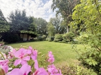 Familienidyll am See: Großzügiges Haus mit Garten - Blick in den Garten