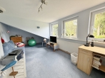 Familienidyll am See: Großzügiges Haus mit Garten - Kinderzimmer