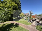 Schönes Einfamilienhaus mit großem Garten in zentraler Lage - Sitzplatz