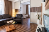Provisionsfrei: traumhafte 3-Zimmer-Ferienwohnung mit Wellnessbereich in Strandnähe auf Usedom - Wohnzimmer