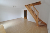 Begehrte Lage – gemütliche Singlewohnung mit Einbauküche und Carport! - Wohn- und Esszimmer