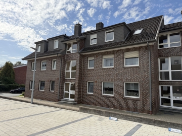 3 Zimmer-Dachgeschosswohnung in zentraler Lage, 27211 Bassum, Dachgeschosswohnung