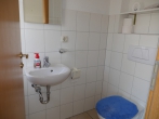 Ideal für das Paar: Ebenerdiger Bungalow von 2005 - Gäste-WC