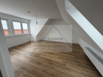 Neuwertige Wohnung über 2 Etagen mit sep. Eingang - Schlafraum
