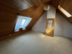 Schmuckes Reihenmittelhaus in attraktiver Lage - Spitzboden