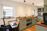 Gepflegter Bungalow mit schönem Garten in Groß Mackenstedt - Küche