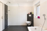 Gepflegter Bungalow mit schönem Garten in Groß Mackenstedt - Bad