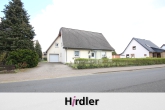 Vielseitiges Einfamilienhaus auf großzügigem Grundstück in Weyhe-Lahausen - Branding