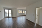 Wohnen mit Balkon im Herzen von Brinkum! - Wohn- und Esszimmer