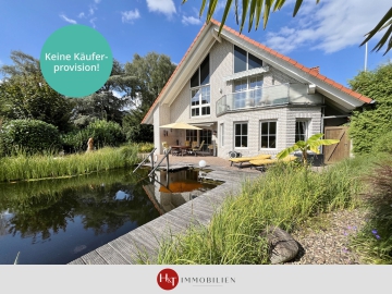 Exklusives Wohnhaus mit Büro und traumhaftem Schwimmteich!, 28816 Stuhr, Einfamilienhaus