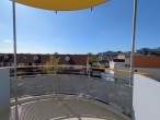 Sonnige 2-Zimmer-Wohnung mit Westbalkon - Balkon
