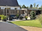 Einziehen und genießen! Modernisiertes Haus mit Traumgarten und Pool! - traumhafter Garten