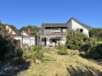 Doppelhaushälfte mit viel Potenzial! - rückwärtige Haus- und Gartenansicht
