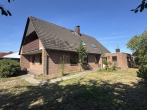 Wohnen mit Weitblick: Großzügig geschnittenes und gepflegtes Familienhaus am Ortsrand! - Platz an der Sonne