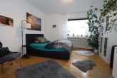 Voll vermietetes 4‑Familienhaus - Kinderzimmer EG links