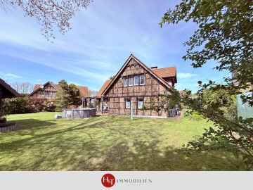 Großzügiges Wohnen im charmanten Fachwerkhaus, 28816 Stuhr, Einfamilienhaus