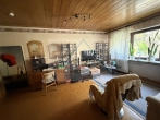 Ländlich gelegenes Einfamilenhaus mit Ausbaureserve - Wohnzimmer