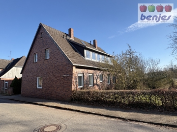 Ihr Wohnhaus mit Einliegerwohnung am Rande des historischen Ortskernes!, 27333 Bücken, Haus