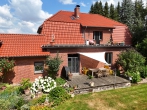 Zur Ruhe kommen auf Ihrer "Insel im Grünen": Top saniertes Landhaus mit großen Scheunen - Sanierte Hofstelle