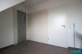 Helle, moderne Dachgeschosswohnung mit Garage zentral in Weyhe-Leeste! - Dusche