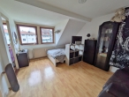Mehrfamilienhaus mit Sanierungspotential in Gröpelingen! - Whg. 4 - Zimmer II