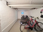 Idyllische Lage – Drei-Zimmerwohnung mit West-Loggia im Hochparterre! - gemeinschaftlicher Fahrradkeller