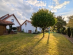 Ein- bis Zweifamilienhaus mit Gartenidylle in Weyhe - Garten
