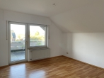 +++Helle Dachgeschosswohnung mit Balkon in Sulingen+++ - Schlafzimmer