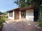 Freistehendes Einfamilienhaus mit Garten & Ausbaupotenzial - Terrasse