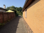 Toplage in Huchting! Gepflegtes Einfamilienhaus mit Süd-Terrasse! - Garagenauffahrt