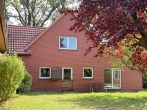 In Alleinlage individuell oder gemeinsam wohnen: Hofstelle mit zwei Wohnhäusern - Wohnhaus Nr. 10 hinten