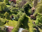 Romantisches Landhaus mit Charme und parkähnlichem Grundstück - Luftaufnahme Garten