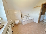 Familienfreundlich & modern! Ihr Haus in Neuenkirchen - ... mit Badewanne