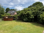Maisonette zum Wohlfühlen mit Terrasse in ruhiger Lage - Gartenbereich