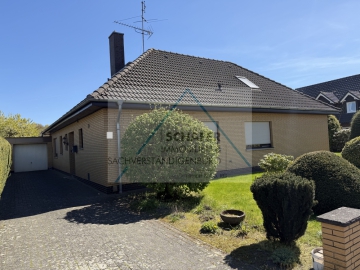 Ruhig gelegenes Einfamilienhaus mit viel Platz und Ausbaureserve, 49406 Barnstorf, Einfamilienhaus